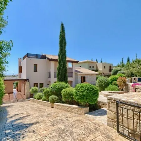 “you Have Found The Perfect Luxury In Paphos″ - Helidonis فيلة كوكليا